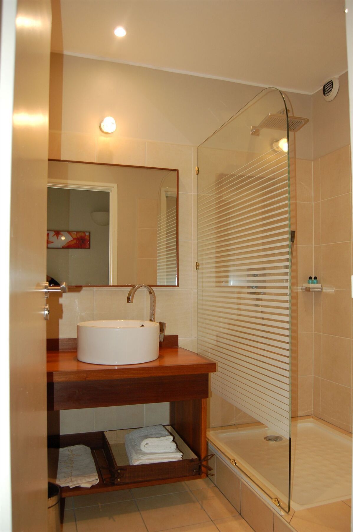 La Residence Du Rova อันตานานารีโว ภายนอก รูปภาพ